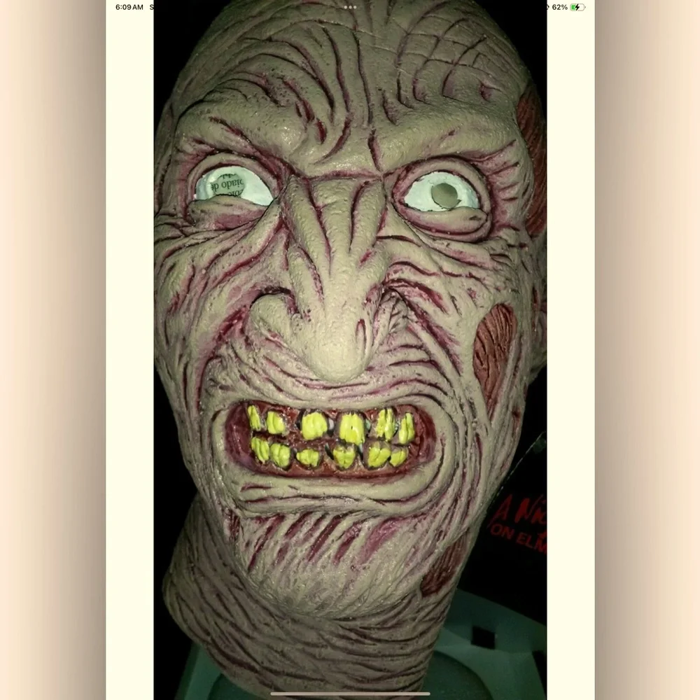 VANTAGE Nightmare On Elm Street Deluxe Late Freddy Mask 3319 NW LINE CINEMA 2000